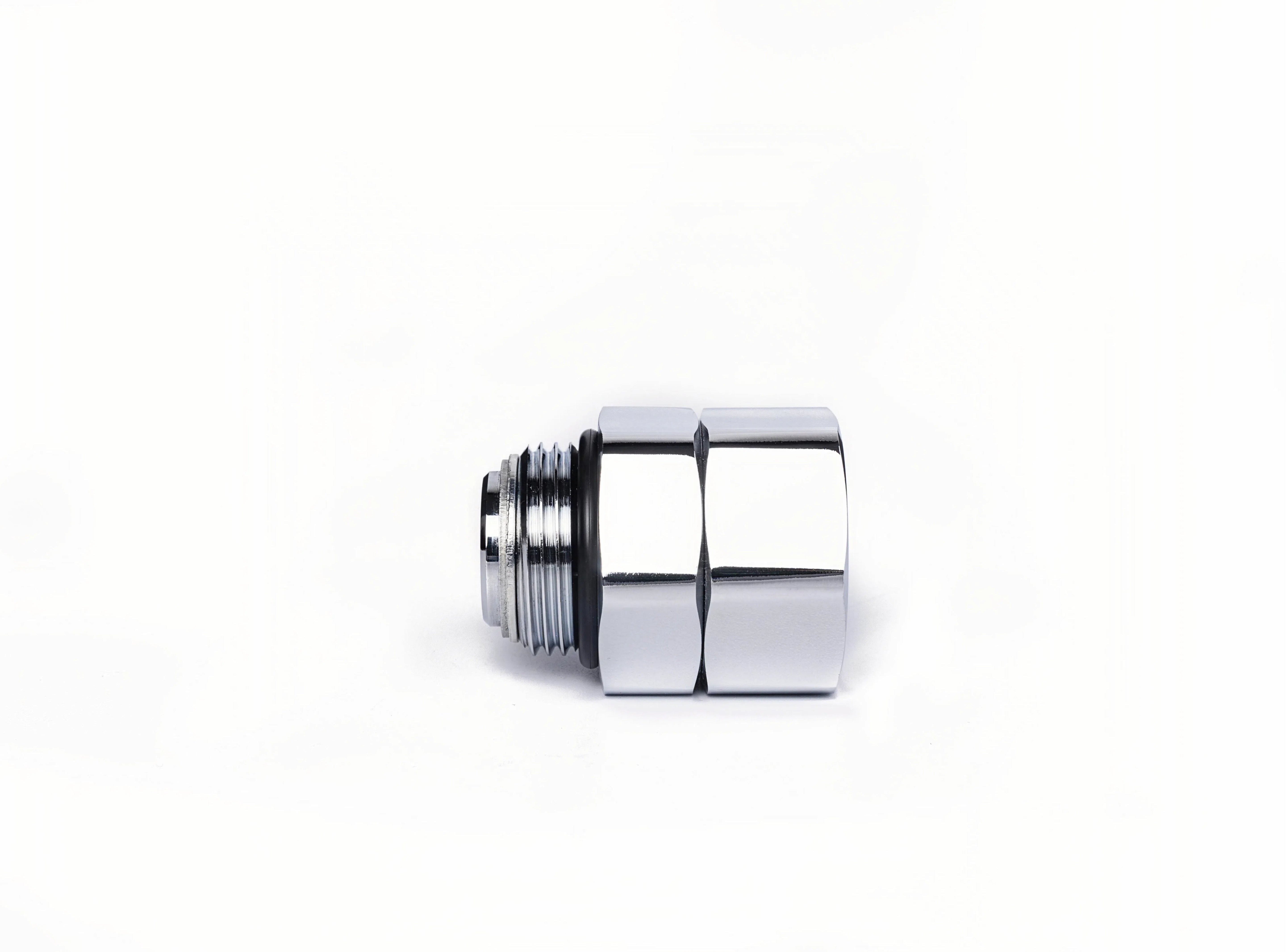 Fuel nozzle joint fitting straight swivel 3/4" 360° free rotation Thread outer diameter 26mm inner diameter 24mm Diameter: BSPP3/4" x 3/4" (20A) JSS-0090-20A