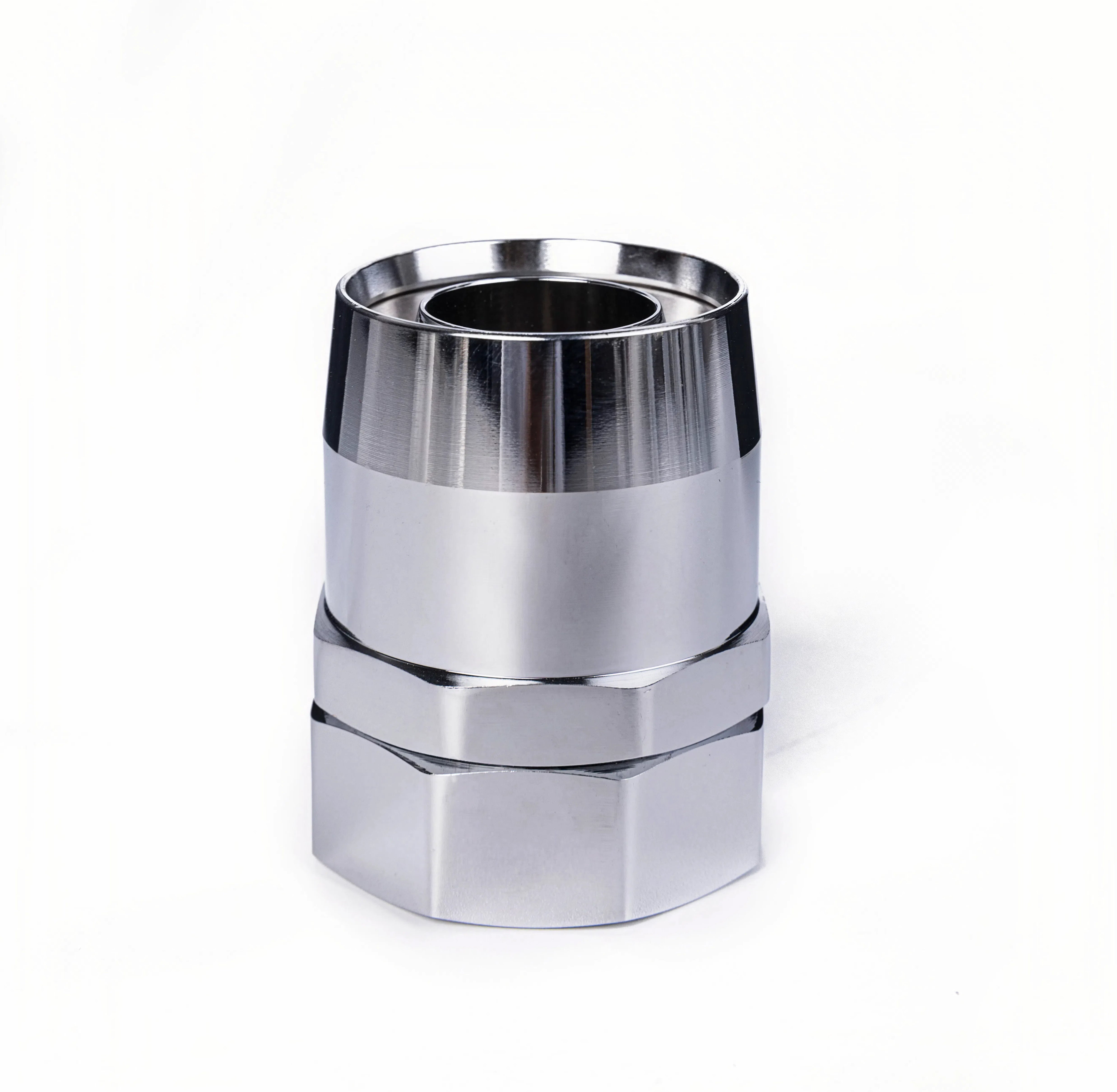 Fuel nozzle joint fitting straight swivel 3/4" 360° free rotation Thread outer diameter 26mm inner diameter 24mm Diameter: BSPP3/4" x 3/4" (20A) JSS-0090-20A