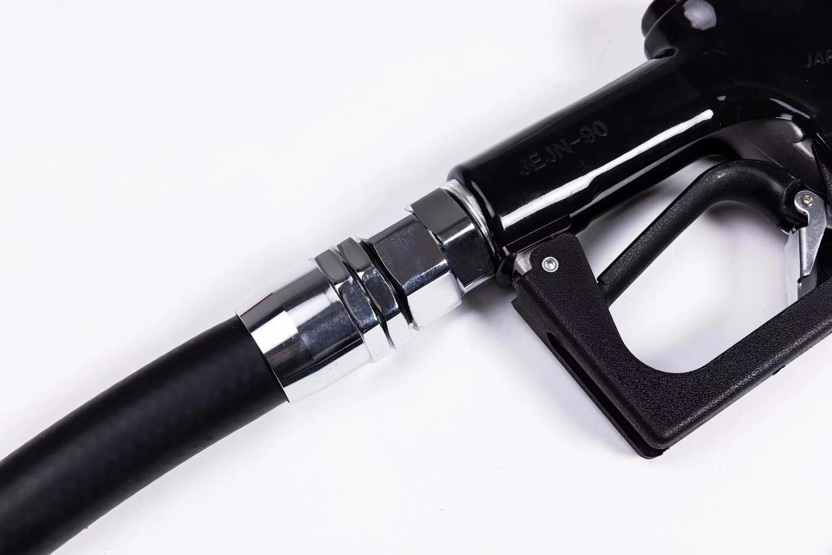 Fueling nozzle JEJN-50RD with automatic shutoff when full + 5m oil-resistant hose with anti-static straight swivel Can be used with gasoline, diesel, kerosene, and heavy oil A SET-50RD-JFH5M